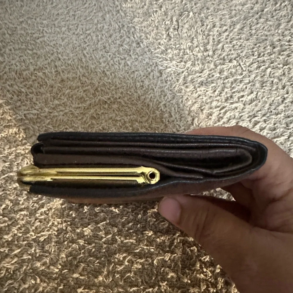 Vintage Buxton Brown Leather  Wallet full grain cowhide exterior - Picture 6 of 14